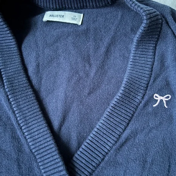 Hollister Navy Cardigan Sweater - Picture 3 of 4